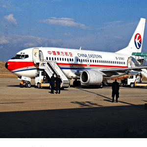 湛江航空快运业稳步发展的原因是什么？